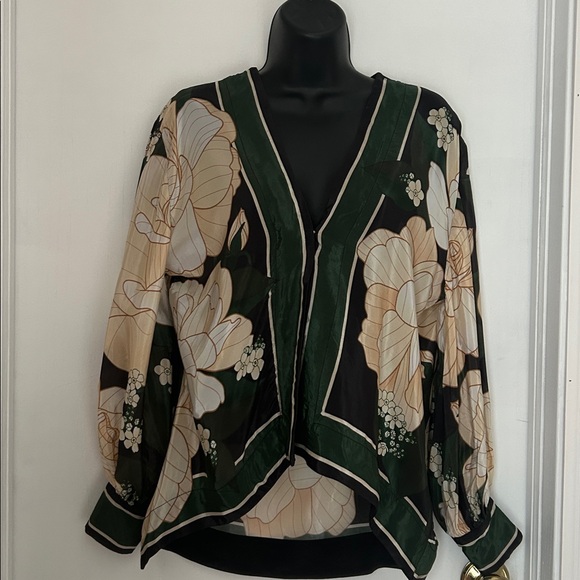 Farm Rio Top Size Small - Picture 4 of 10